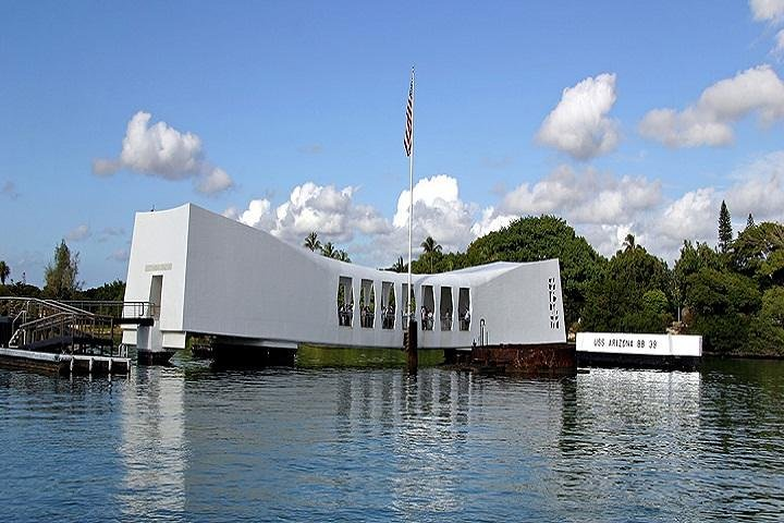 Complete Pearl Harbor Experience Tour Departing from Waikiki Area - Photo 1 of 6